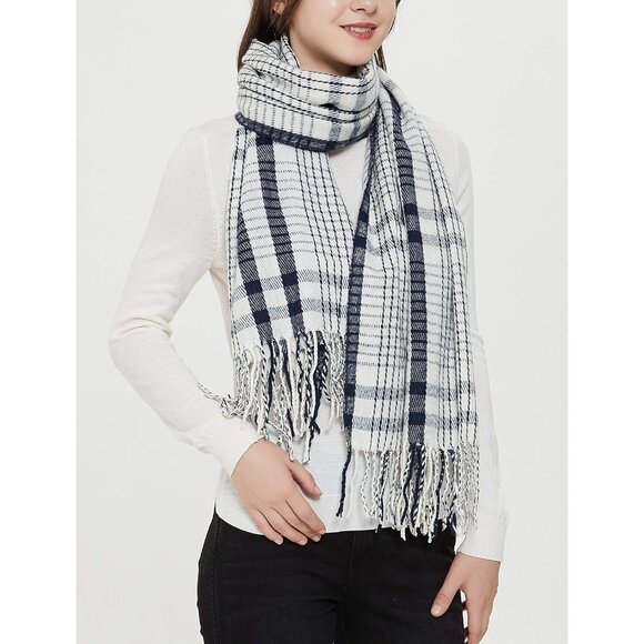 Women's Small Plaid Black White Fashion Shawl Big Grid Winter Warm Lattice Scarf - Picture 2 of 4
